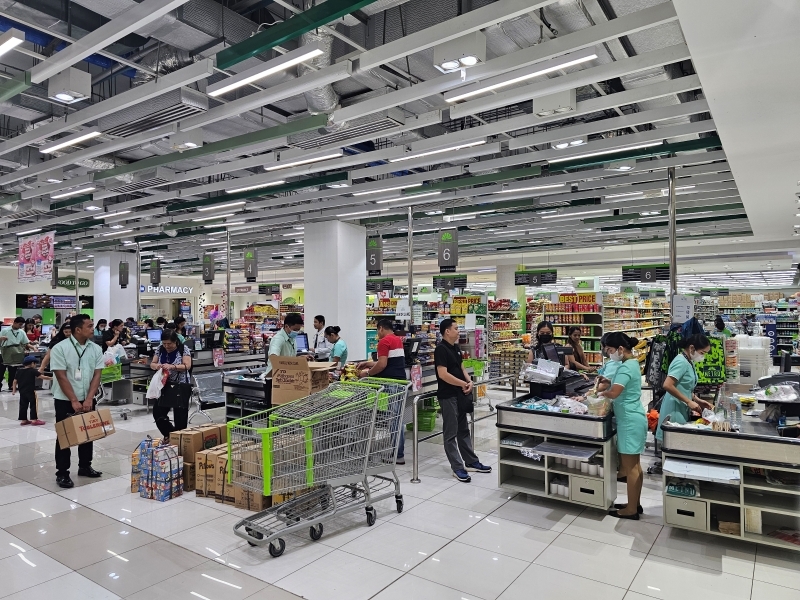 フィリピン留学 Cebu21 - PILAeducation-Ayala mall-10